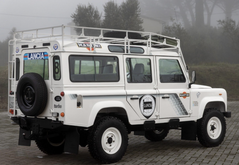 La Land Rover Defender del Team Lancia