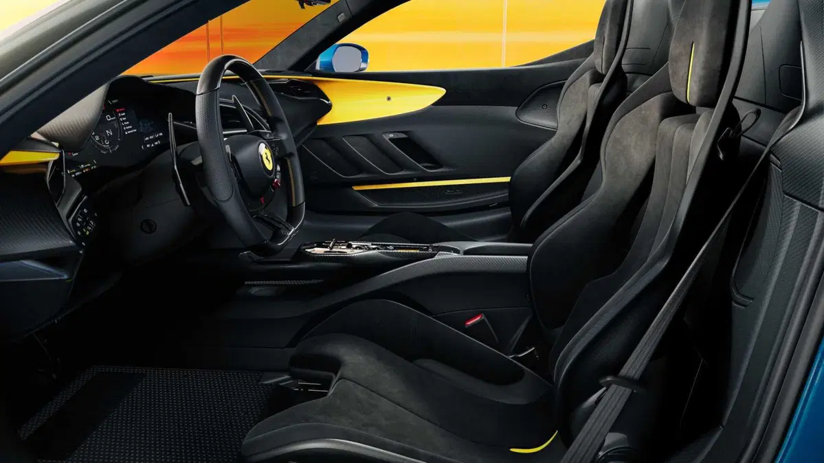 Ferrari SF90 Spider (2021-->>) (8)