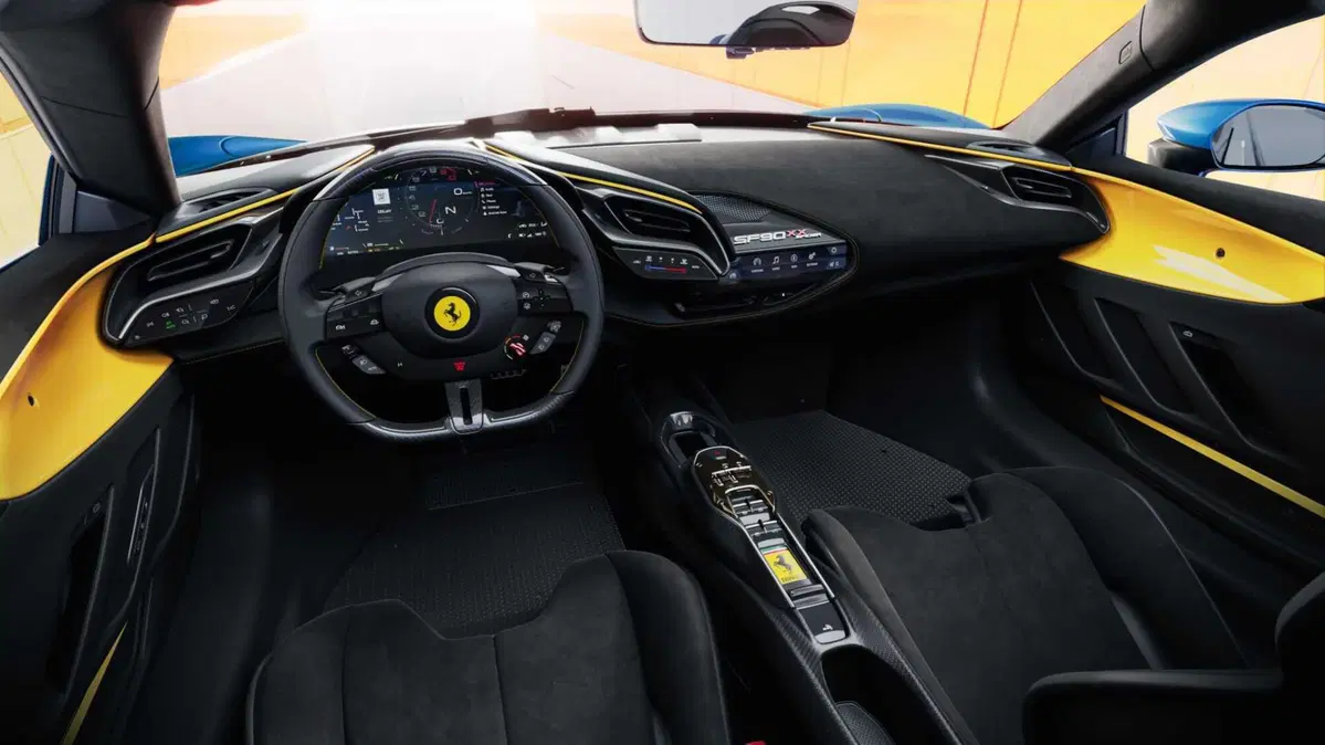 Ferrari SF90 Spider (2021-->>) (7)