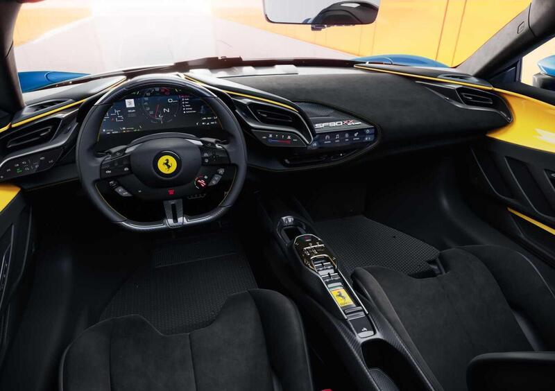 Ferrari SF90 Spider (7)