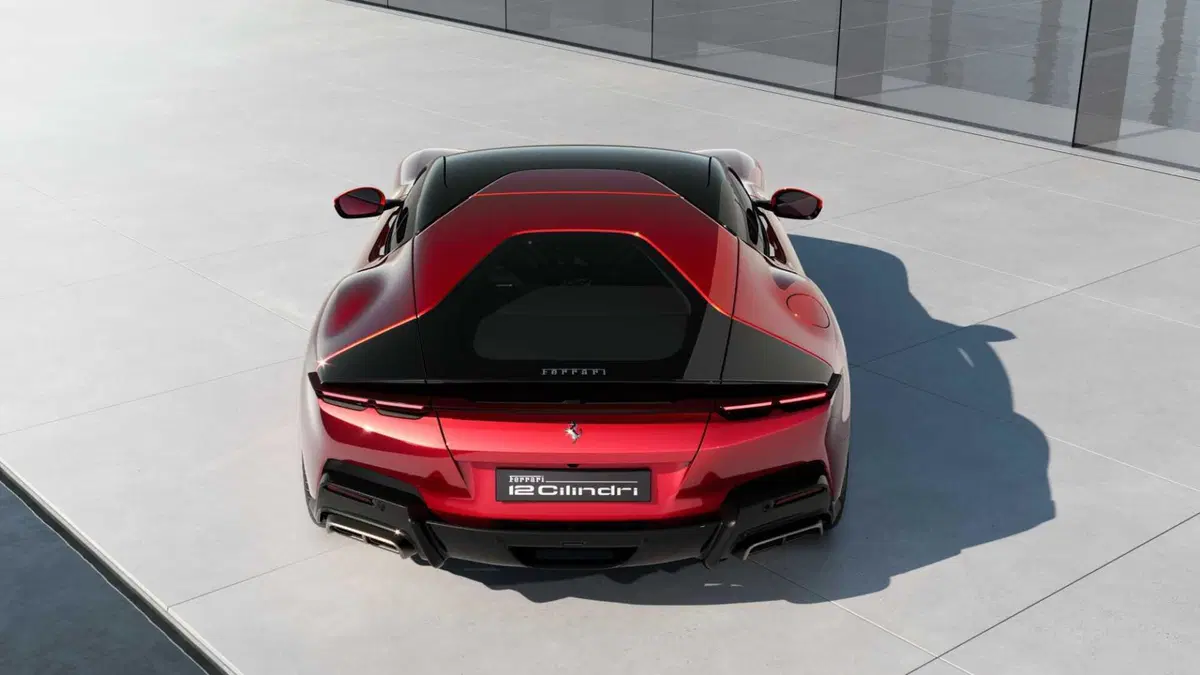 Ferrari 12Cilindri Coupé (2024-->>) (6)