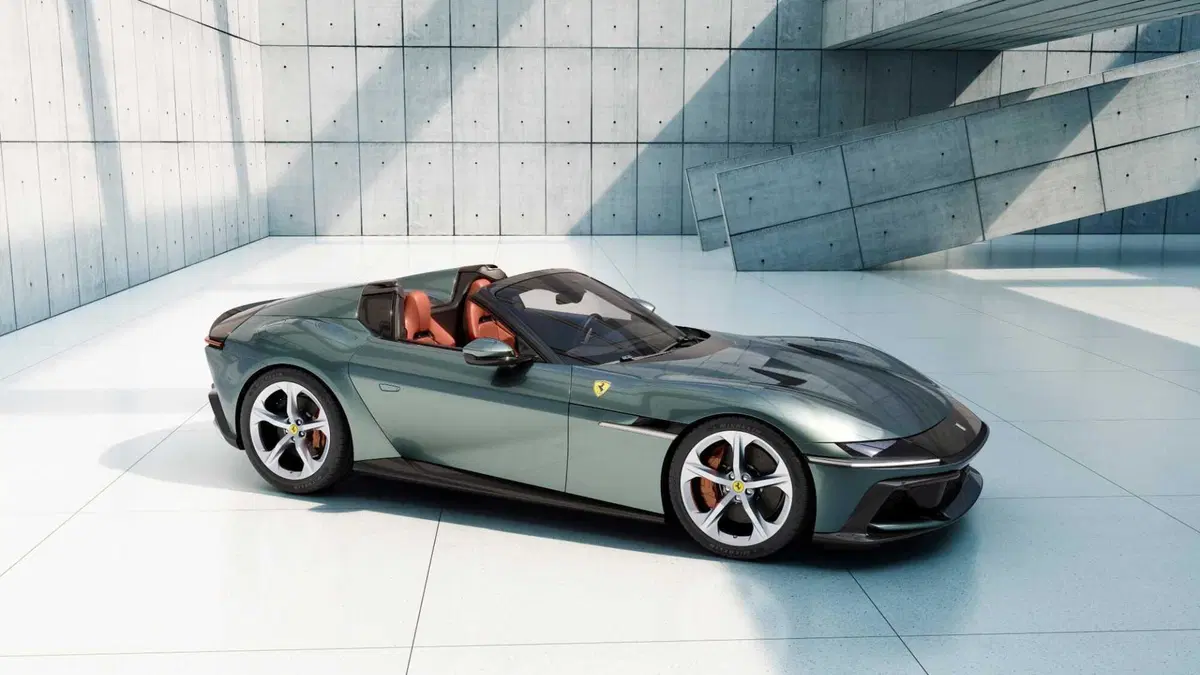 Ferrari 12Cilindri Spider (2)