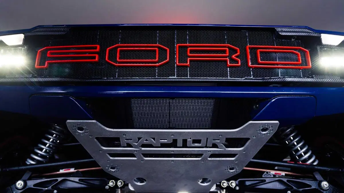 Dakar 2025. Svelato il “rapace” di Ford. Raptor T1+ (11)