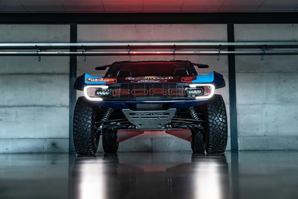 Dakar 2025. Svelato il “rapace” di Ford. Raptor T1+ (29)