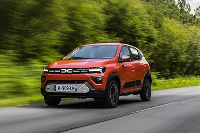Dacia Spring 2024: design e caratteristiche tecniche dell'elettrica pi&ugrave; economica che c'&egrave;   