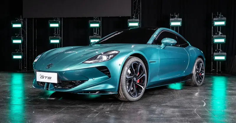 MG a Goodwood: la suv HS e la Cyber GTS in arrivo [VIDEO]
