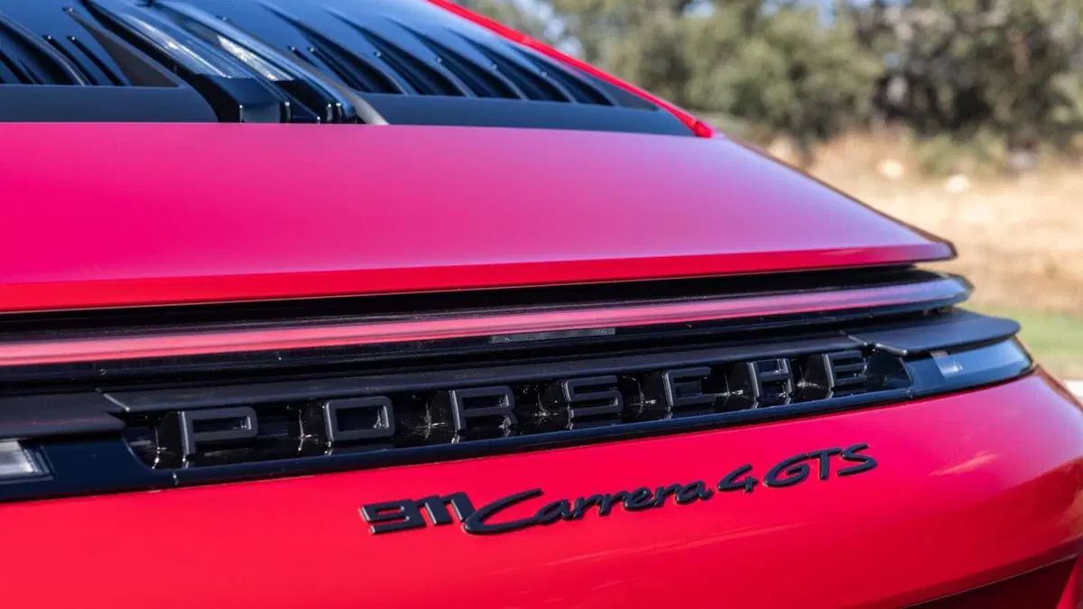 Porsche 911 Coupé 3.6 Carrera 4 GTS auto (15)