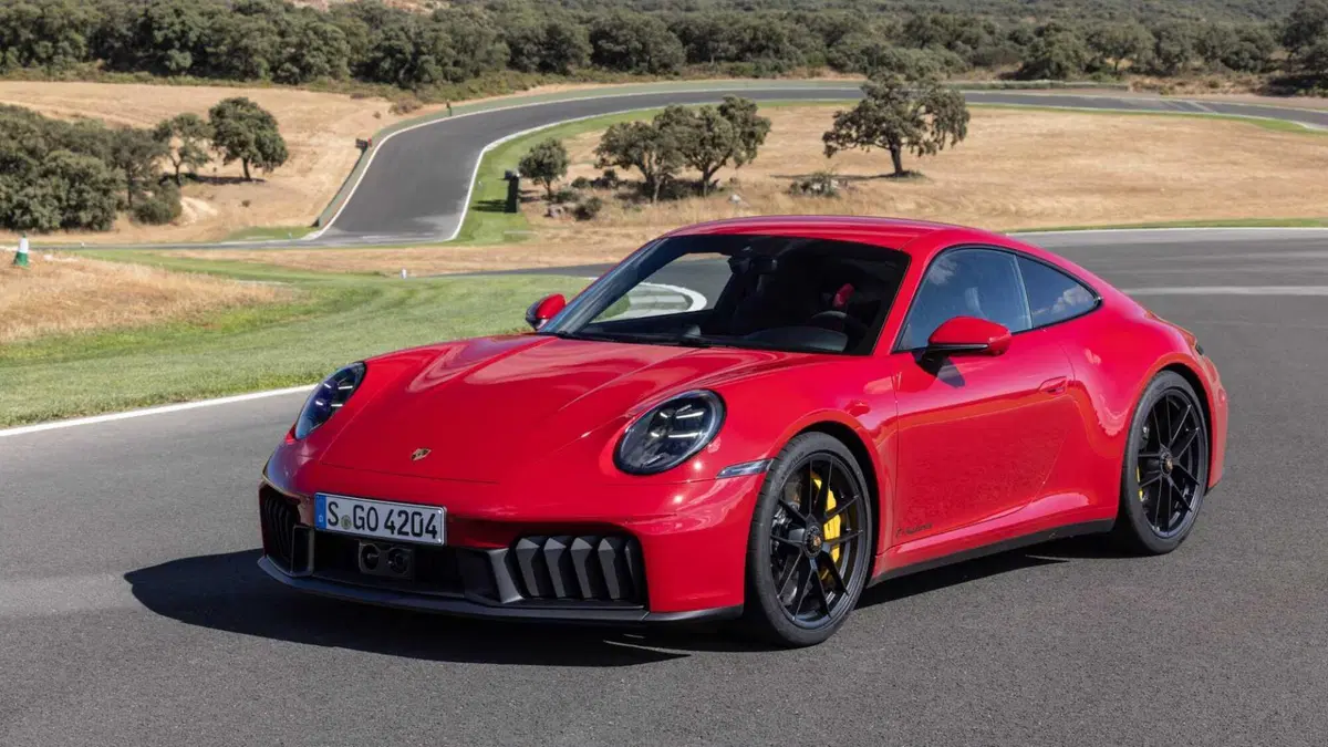 Porsche 911 Coupé 3.6 Carrera 4 GTS auto (3)