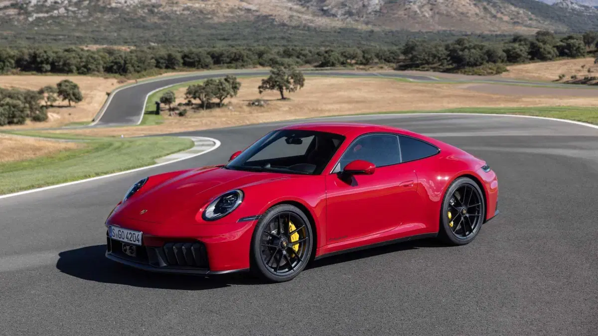 Porsche 911 Coupé 3.6 Carrera 4 GTS auto 2p.ti (2)