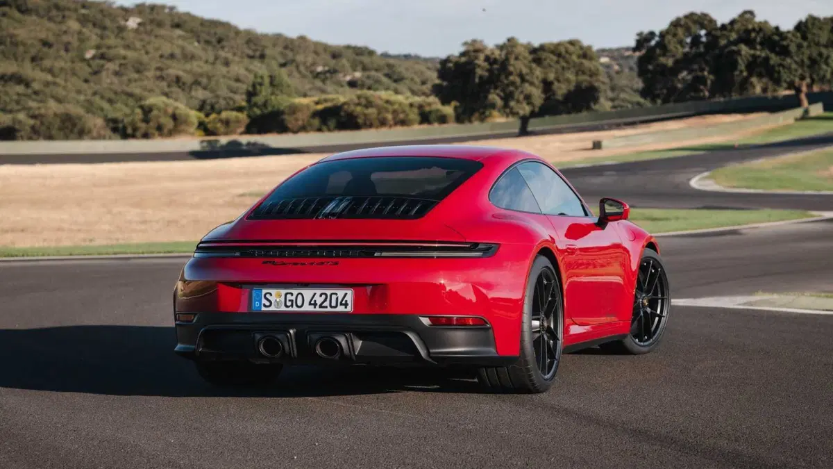Porsche 911 Coupé 3.6 Carrera 4 GTS auto 2p.ti (4)