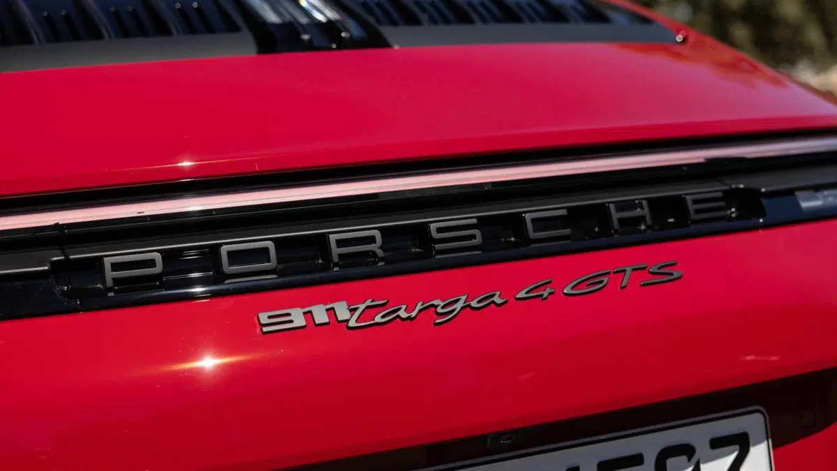 Porsche 911 Cabrio Targa 3.6 4 GTS auto (18)