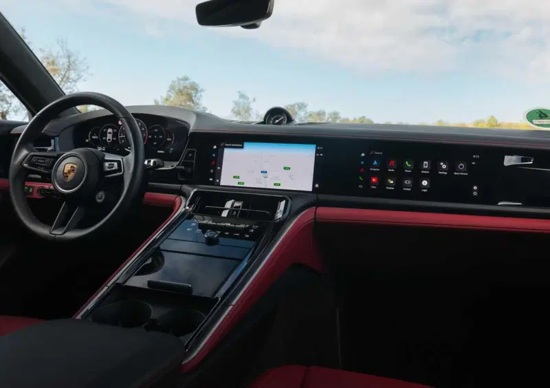 Porsche Panamera (2023-->>) (7)