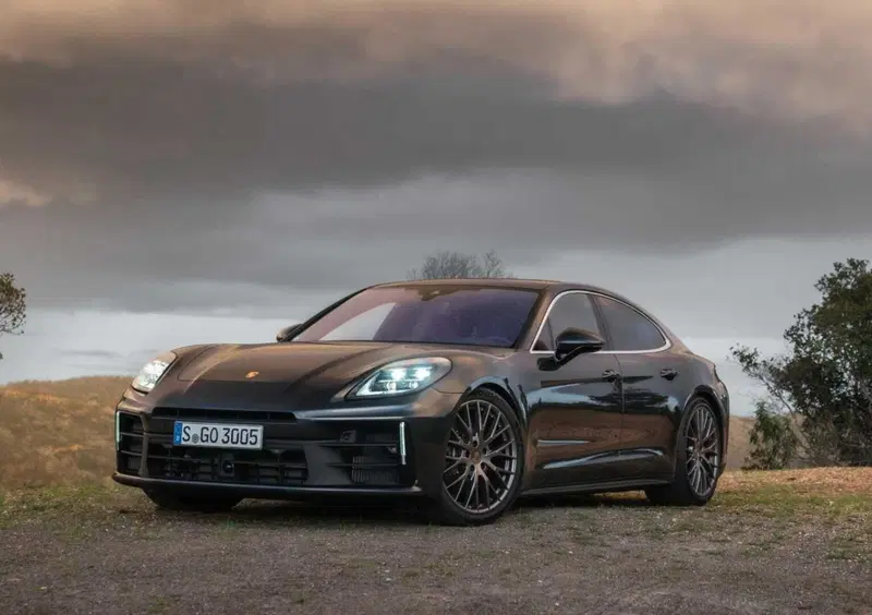 Porsche Panamera (2023-->>) (2)