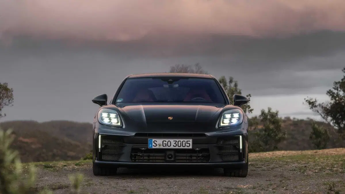 Porsche Panamera 4.0 Turbo e-hybrid 5p.ti auto (24)