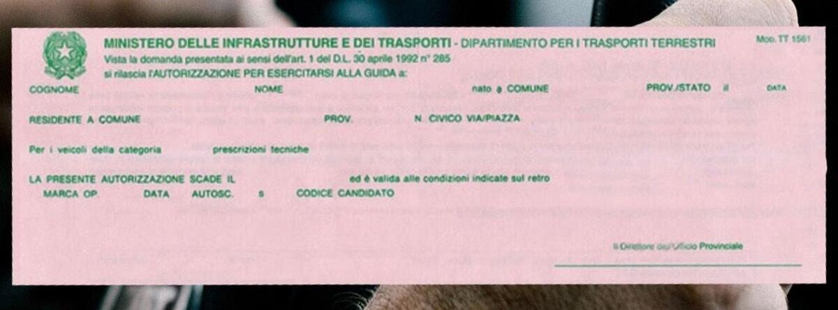 Quanto Tempo Dura Il Foglio Rosa Foglio rosa: cos’è, a che serve e quanto dura - Normative - Automoto.it