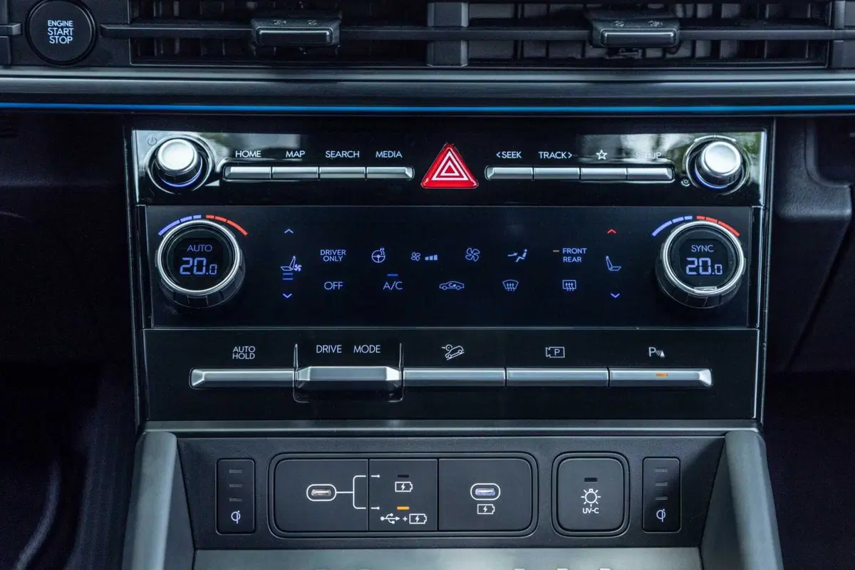 Hyundai Santa Fe Hybrid 2024: prezzi, allestimenti e scheda tecnica  (22)