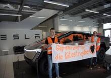 Tesla Cybertruck: i vandali colpiscono di nuovo in Germania