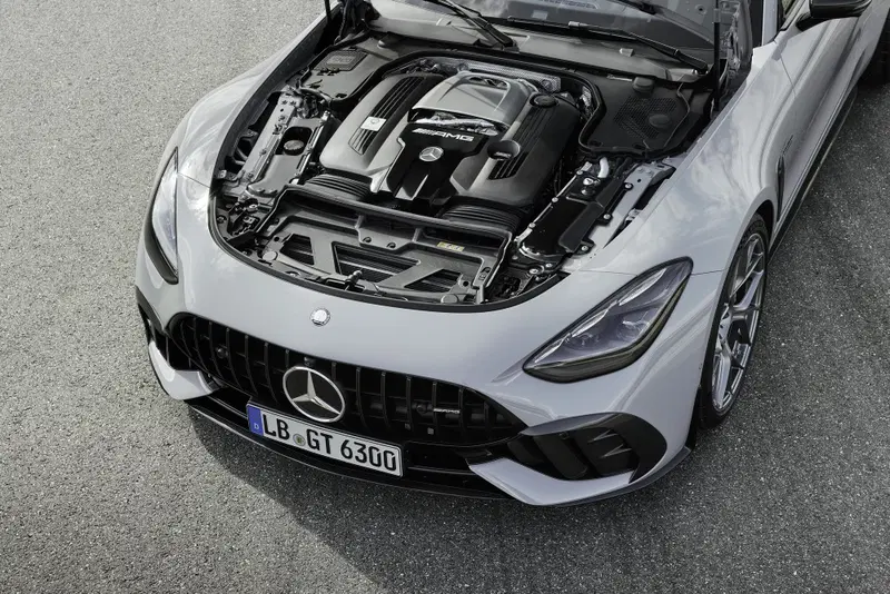 Mercedes AMG GT63 Pro 4matic+: il motore V8 biturbo ha 612 CV