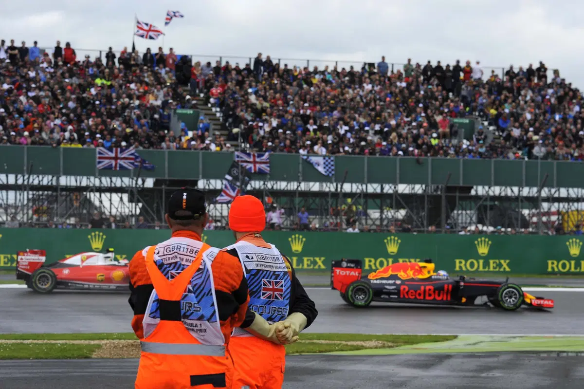 F1, Gp Gran Bretagna 2016: vince Hamilton (10)