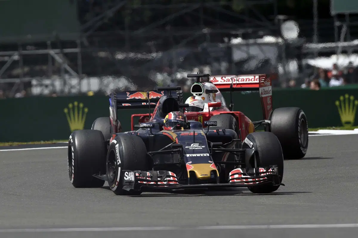F1, Gp Gran Bretagna 2016: vince Hamilton (18)