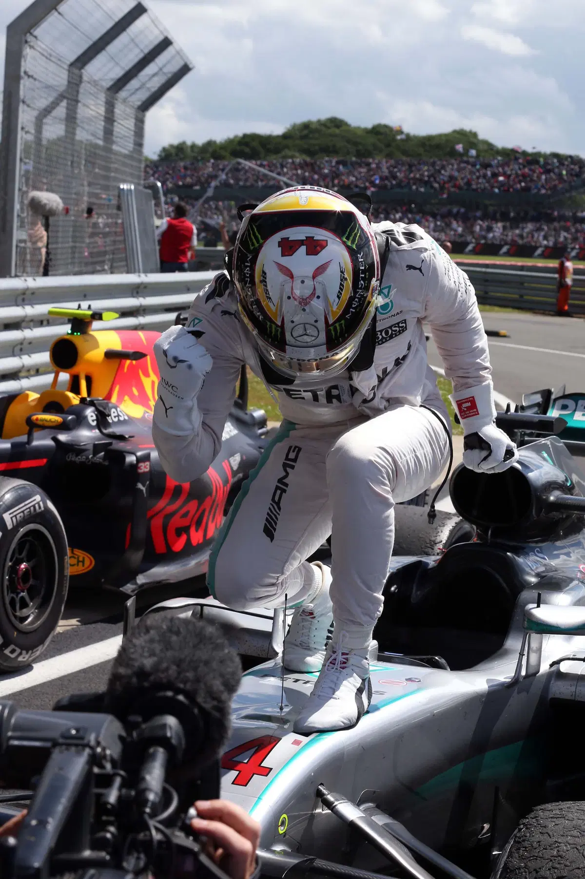 F1, Gp Gran Bretagna 2016: vince Hamilton (42)