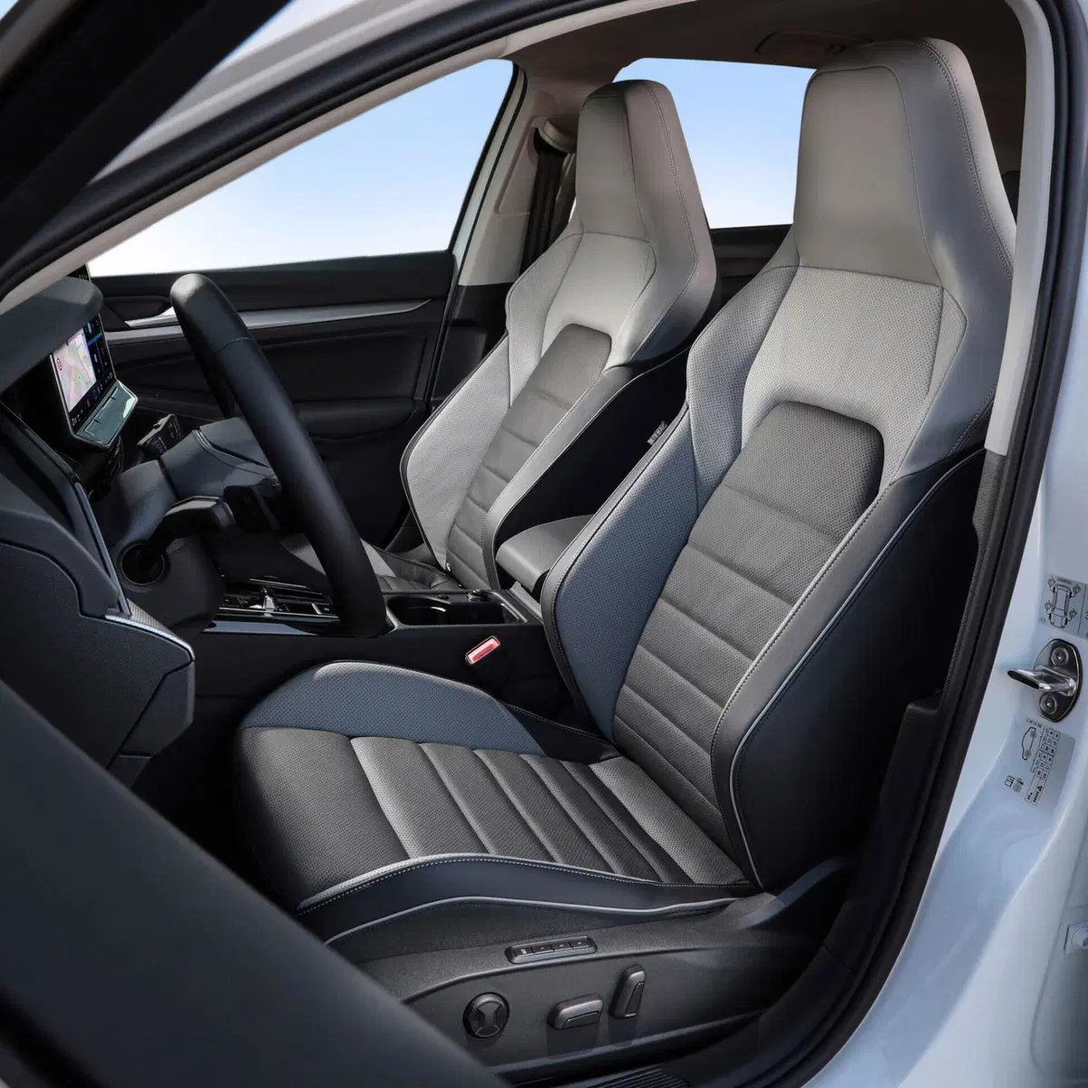 Nuova Volkswagen Golf: motorizzazioni, allestimenti e optional. [Guida all’acquisto e VIDEO] (5)