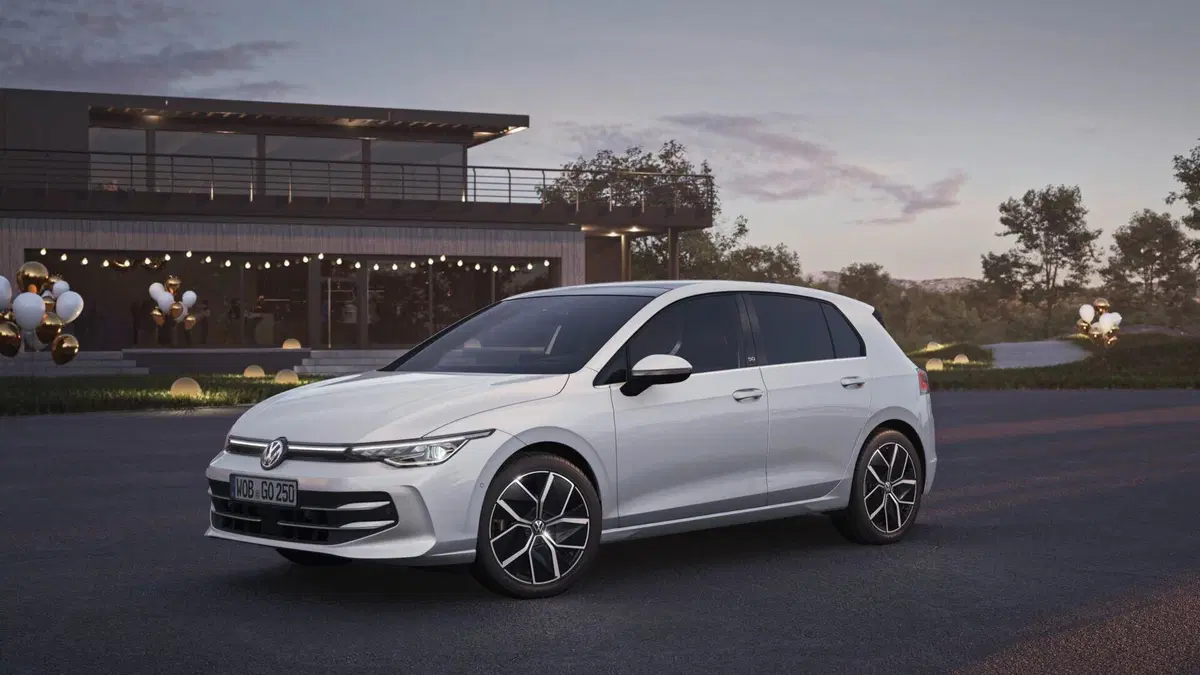 Nuova Volkswagen Golf: motorizzazioni, allestimenti e optional. [Guida all’acquisto e VIDEO] (37)