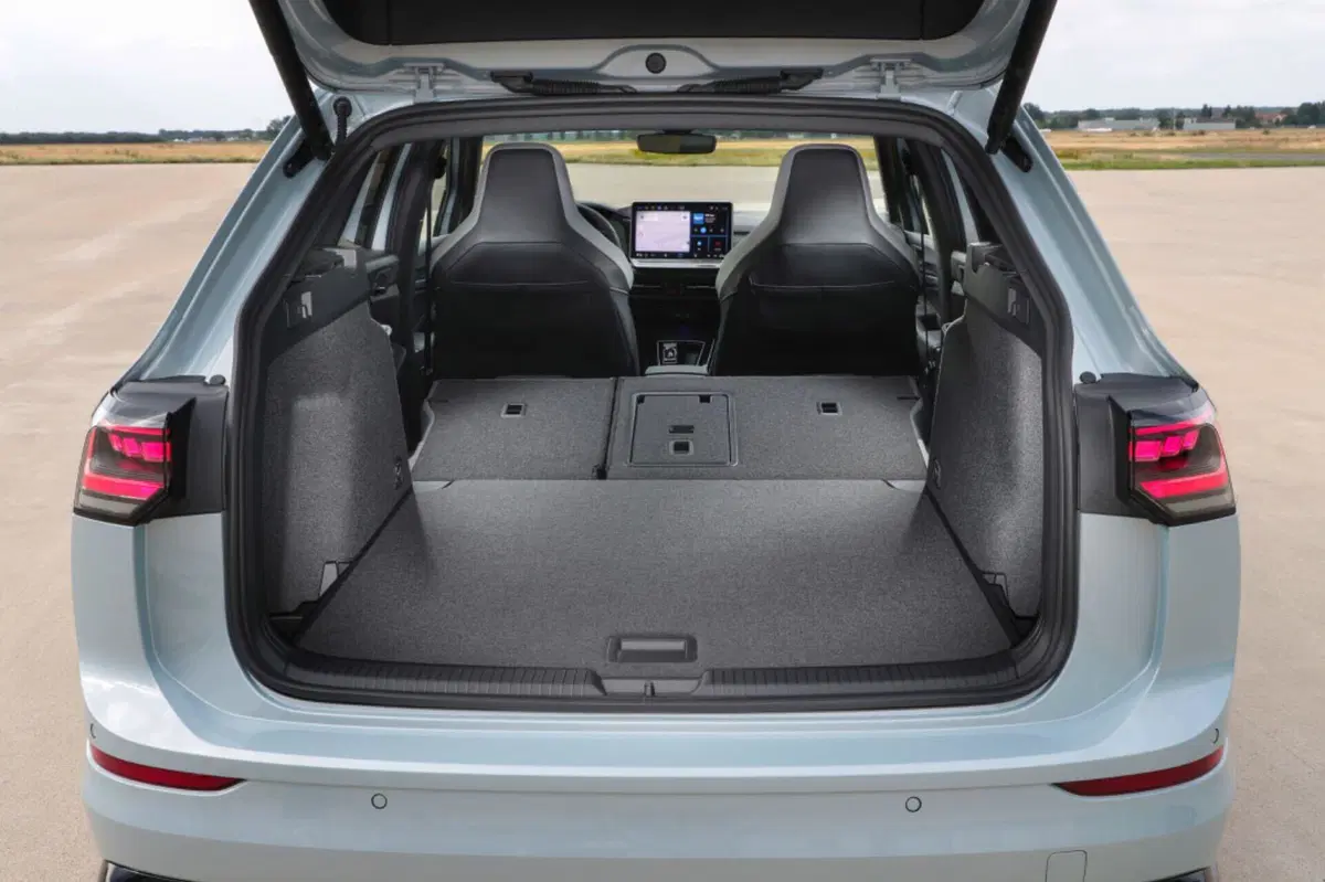 Nuova Volkswagen Golf: motorizzazioni, allestimenti e optional. [Guida all’acquisto e VIDEO] (51)