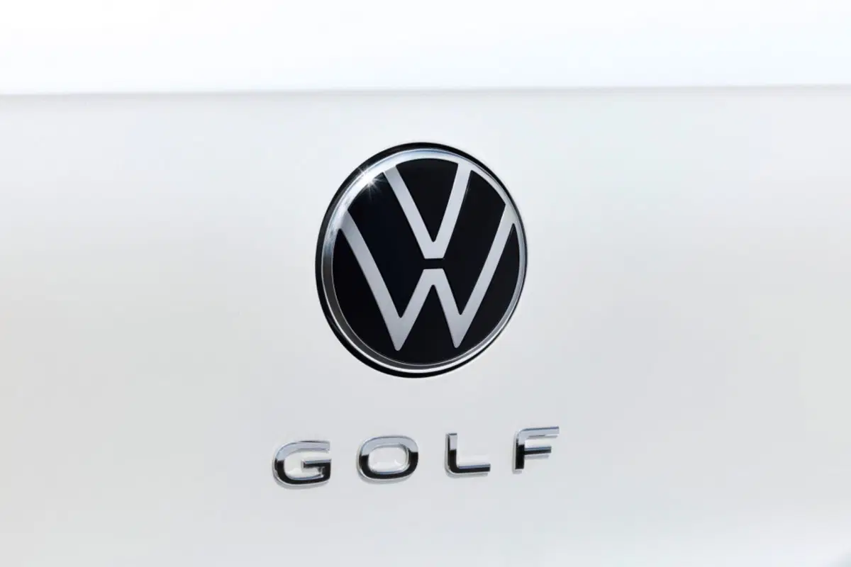 Nuova Volkswagen Golf: motorizzazioni, allestimenti e optional. [Guida all’acquisto] (4)
