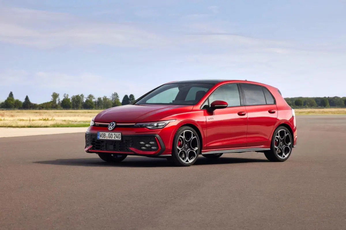 Nuova Volkswagen Golf: motorizzazioni, allestimenti e optional. [Guida all’acquisto] (9)