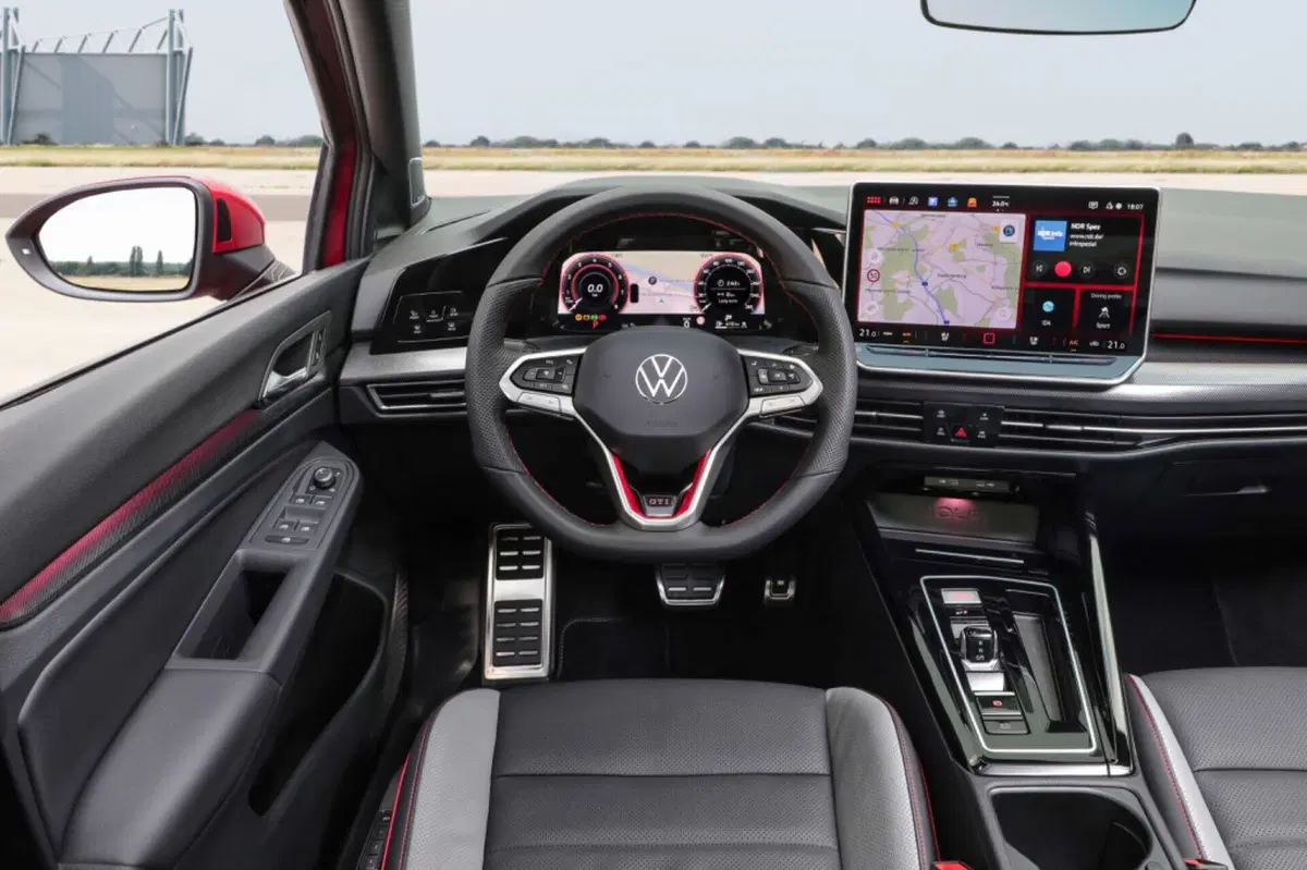 Nuova Volkswagen Golf: motorizzazioni, allestimenti e optional. [Guida all’acquisto] (11)
