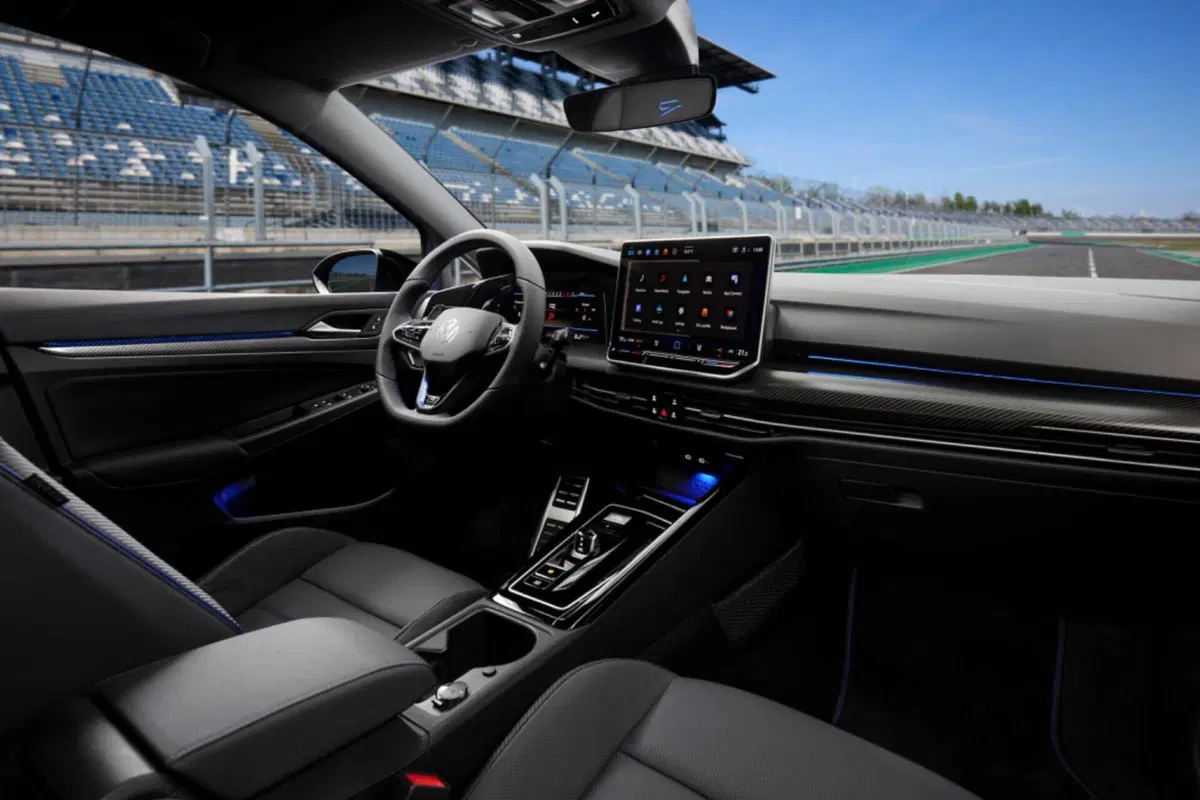 Nuova Volkswagen Golf: motorizzazioni, allestimenti e optional. [Guida all’acquisto] (30)