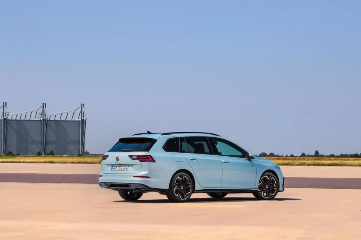 Nuova Volkswagen Golf: motorizzazioni, allestimenti e optional. [Guida all’acquisto] (44)