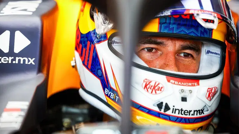 F1. Qualifiche GP Ungheria, Perez nuovamente fuori nel Q1 per incidente: "Nulla cambier&agrave; il mio contratto". Ma Helmut Marko non la pensa cos&igrave;