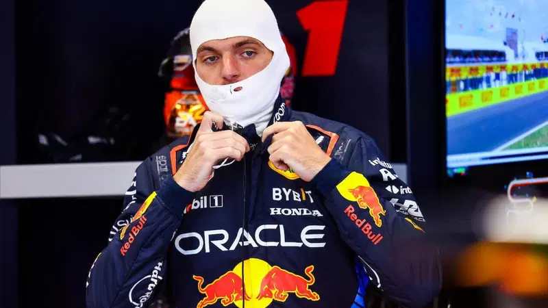 F1. Max Verstappen furioso con il team dopo il GP d'Ungheria: "A tutti quelli che mi criticano dico: andate a quel paese"