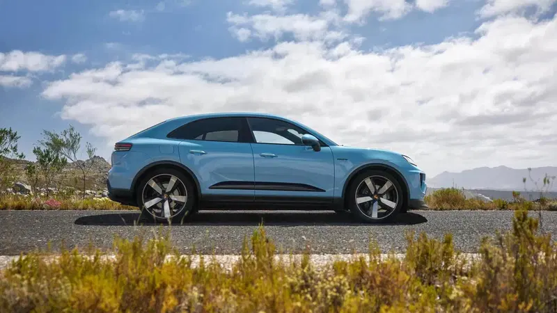 Porsche Macan elettrica: gi&agrave; pronta una versione "economica" 