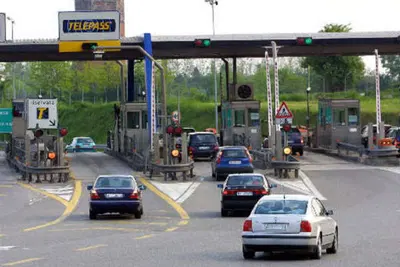 Autostrade: in vista il prezzo "unico" per km, gestite dallo Stato