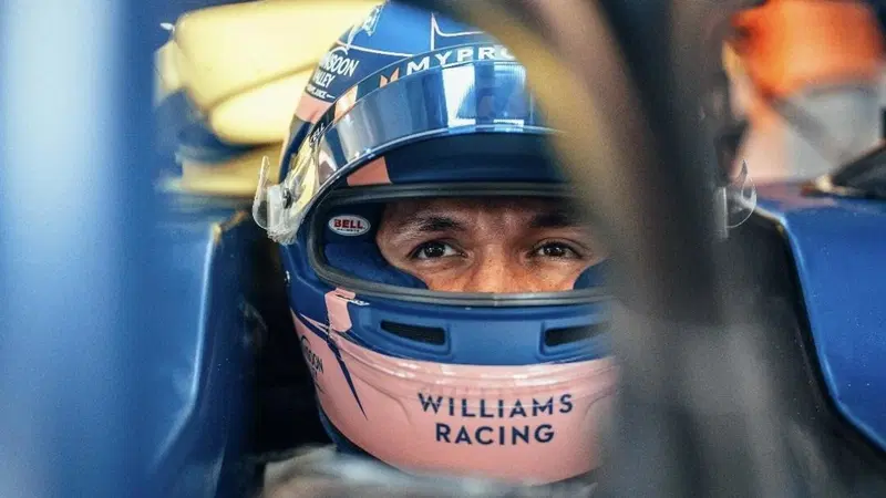 F1. GP Belgio, Albon: "Nel 2026 partiremo da una base solida e facciamo gi&agrave; progressi. Helmut Marko &egrave; esagerato con Verstappen"