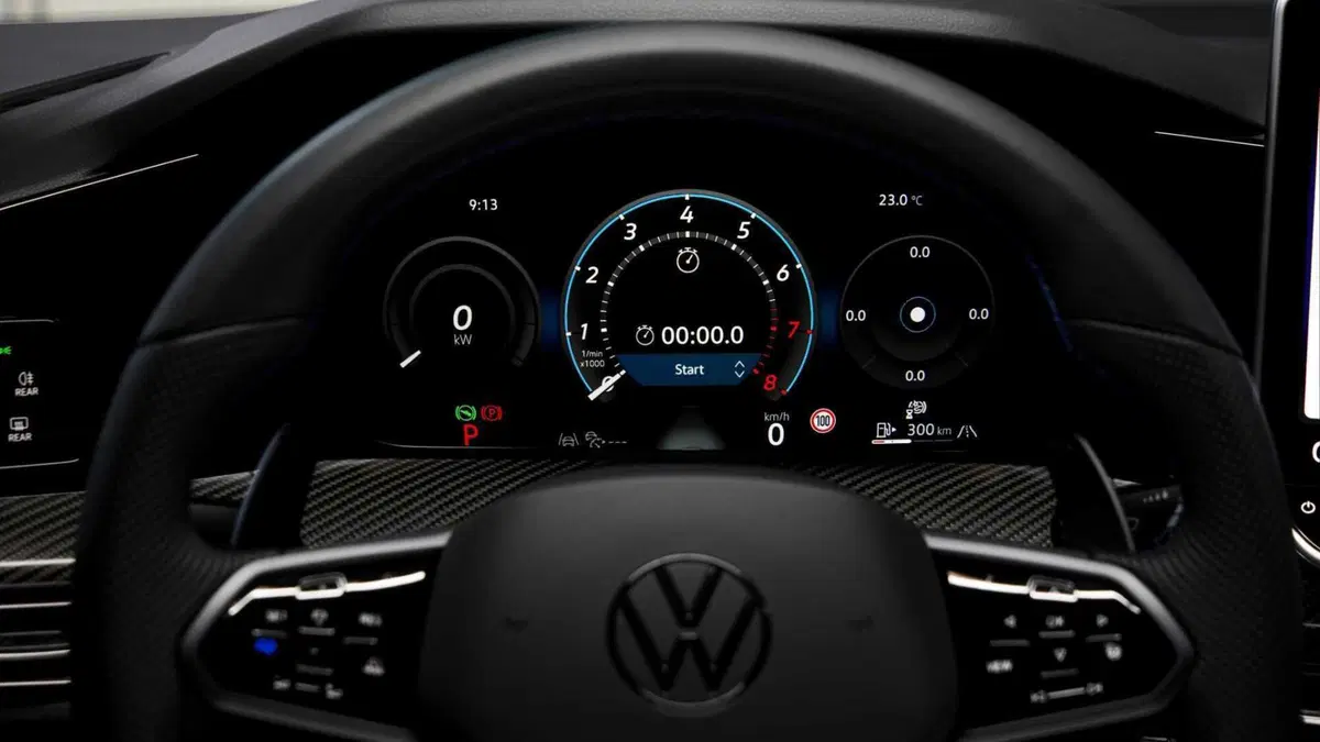 Volkswagen Golf 2.0 tsi R 4motion 333cv dsg (16)