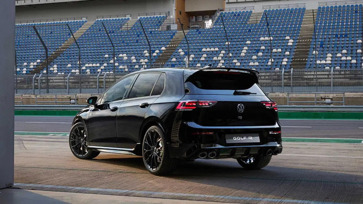 Volkswagen Golf 2.0 tsi R Black Edition 4motion 333cv dsg (4)