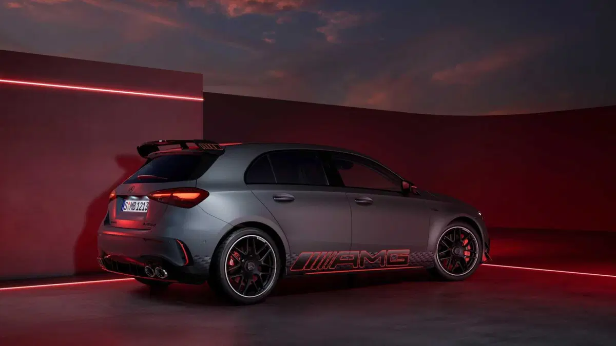 Mercedes-Benz Classe A AMG 45 S Premium AMG 4matic+ auto (4)