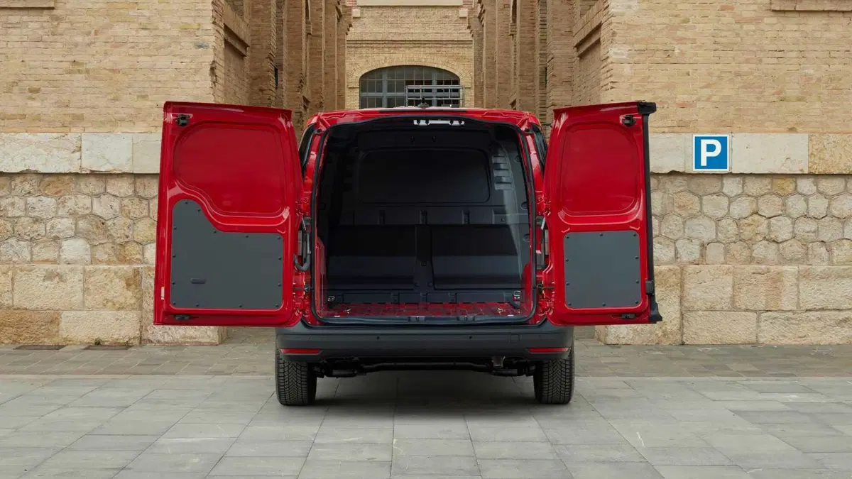 Ford Transit Connect  (2024-->>) (7)