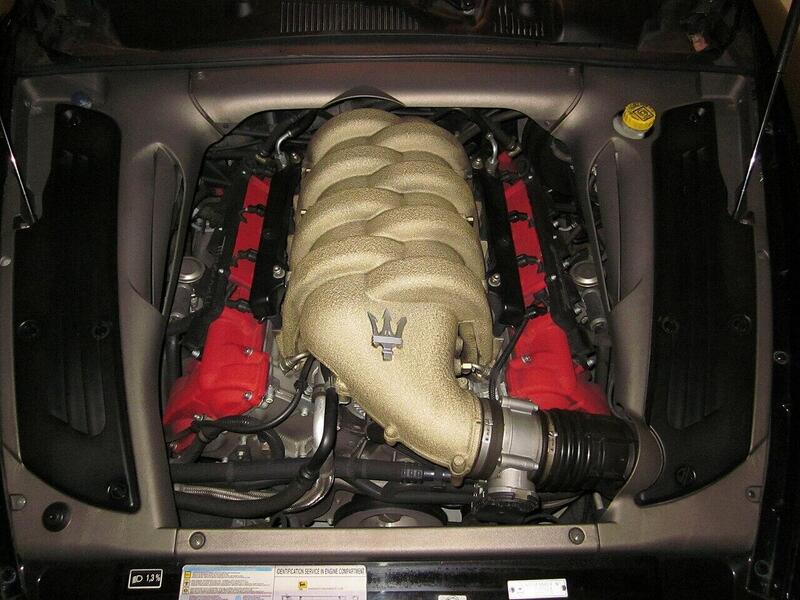 Il motore Maserati V8 da 4,2 litri