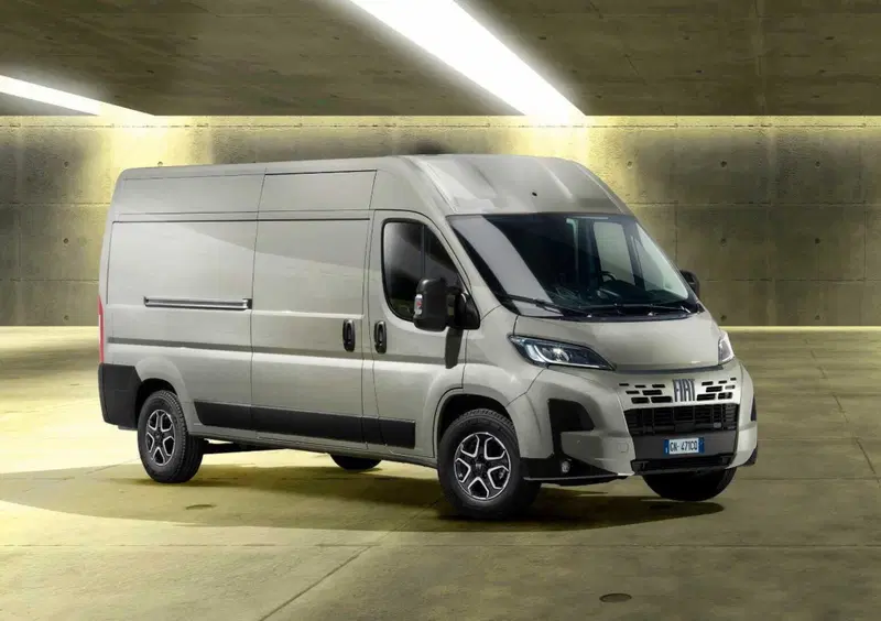 Fiat Ducato Furgone (2023-->>) (4)