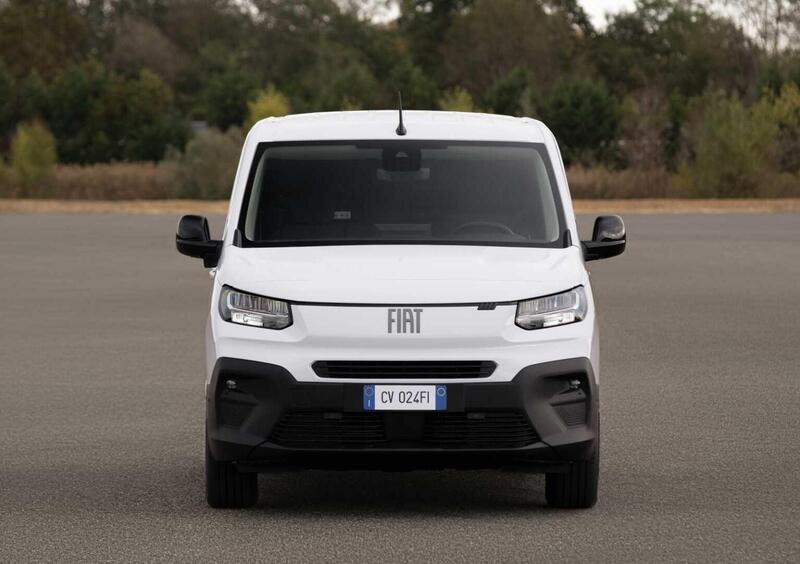 Fiat Doblò Furgone (2022-->>) (3)