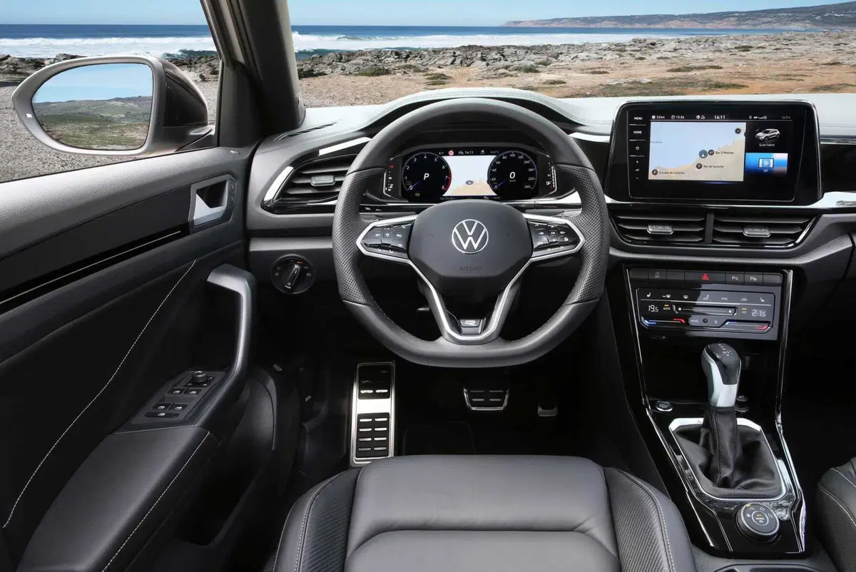 Volkswagen T-Roc (3)