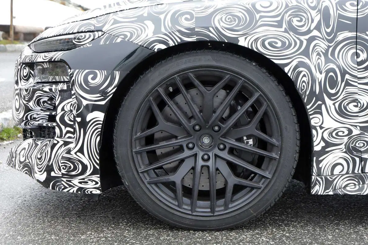 Audi RS 6 e-tron: la versione più potente è 100% elettrica | Foto Spia  (18)