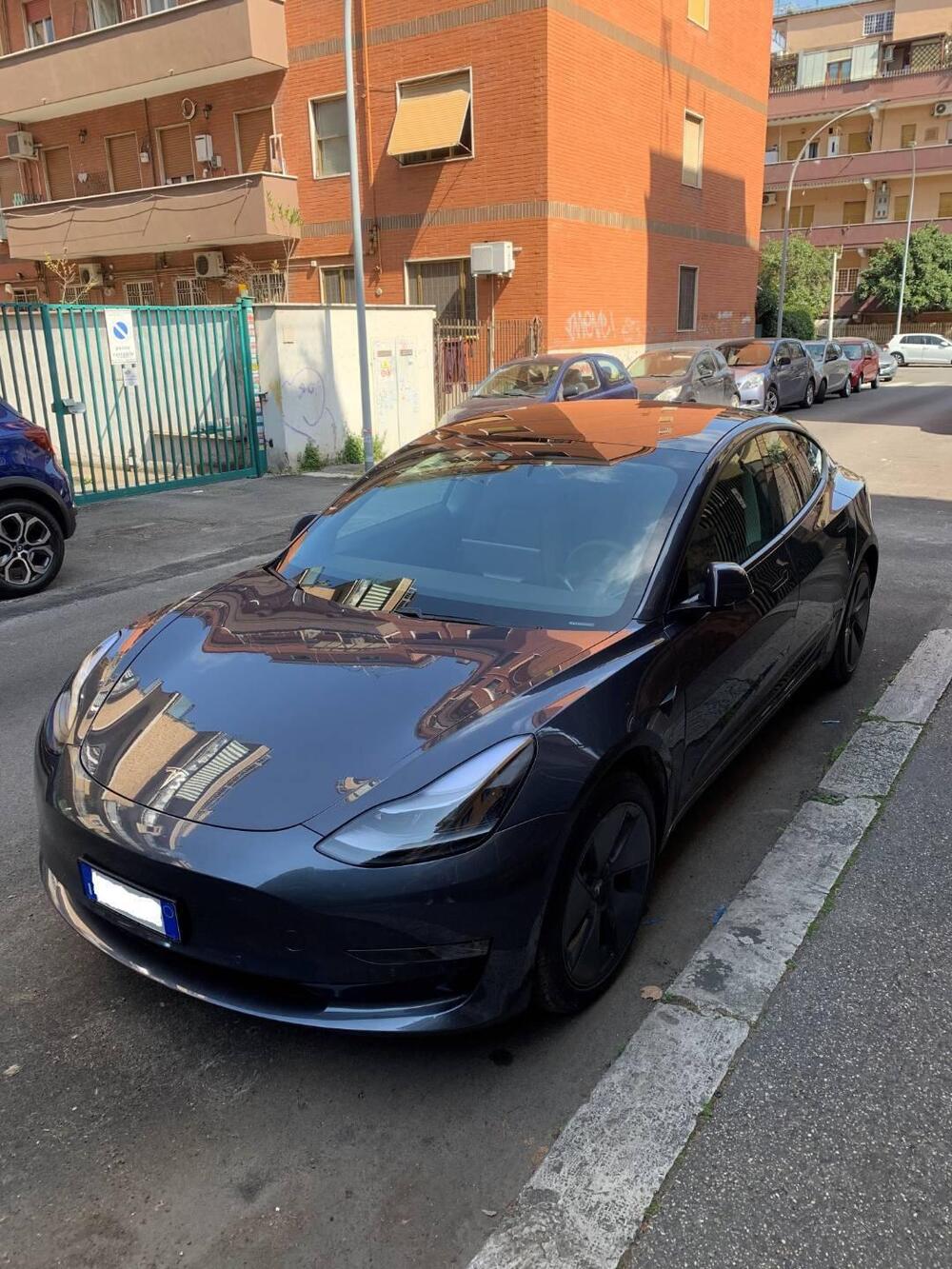 Tesla Model 3 usata a Roma (6)