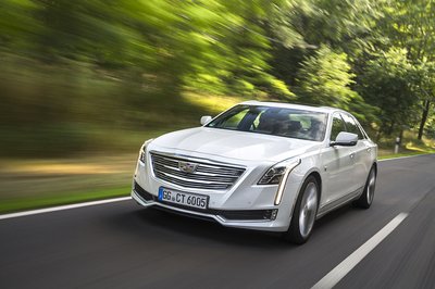 Cadillac CT6 [Video primo test]