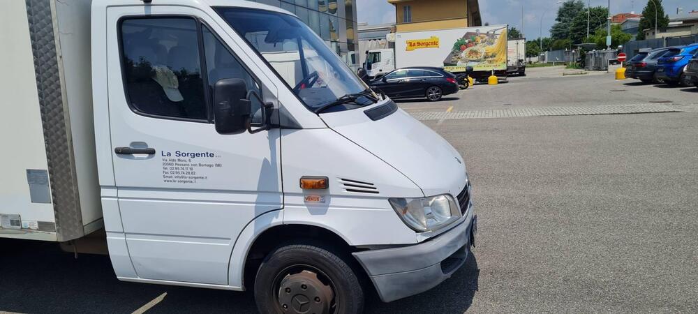 Mercedes-Benz Sprinter usata a Milano (10)